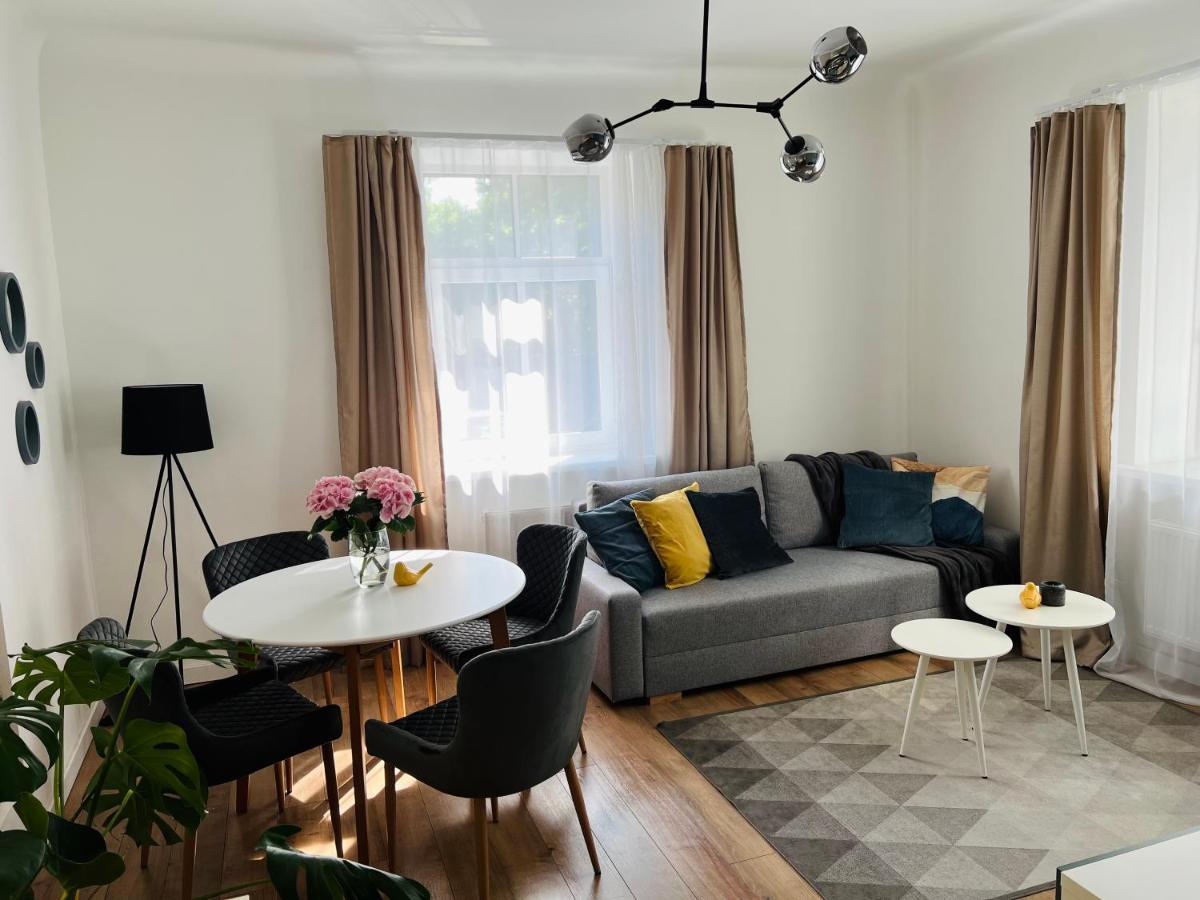 The Right Coast Apartment With Free Private Parking リガ エクステリア 写真